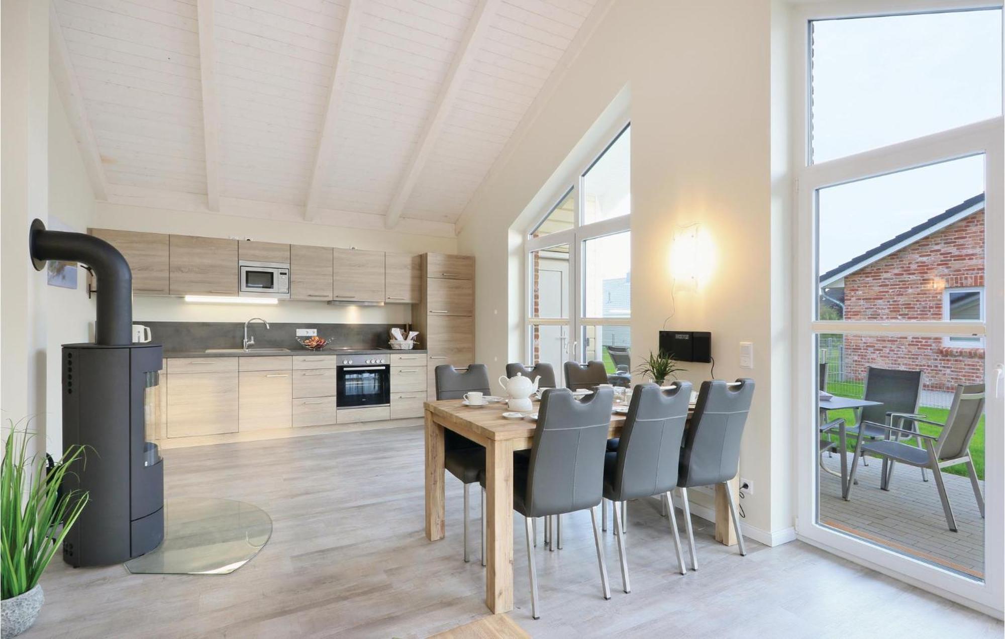 Beautiful Home In Dagebuell With Wifi Dagebüll Exterior foto